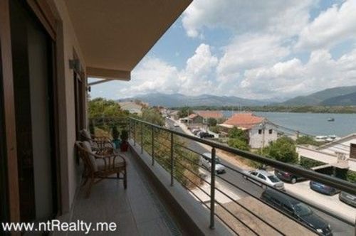 HOT OFFER Tivat Bay - Djurasevici, House with Sea Views For Sale €390,000 Photo 4